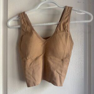 padded ribbed tight cropped tank top